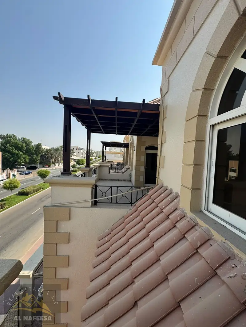 4BR Villa | All Master Bedrooms | TV Lounge | 2 Balconies