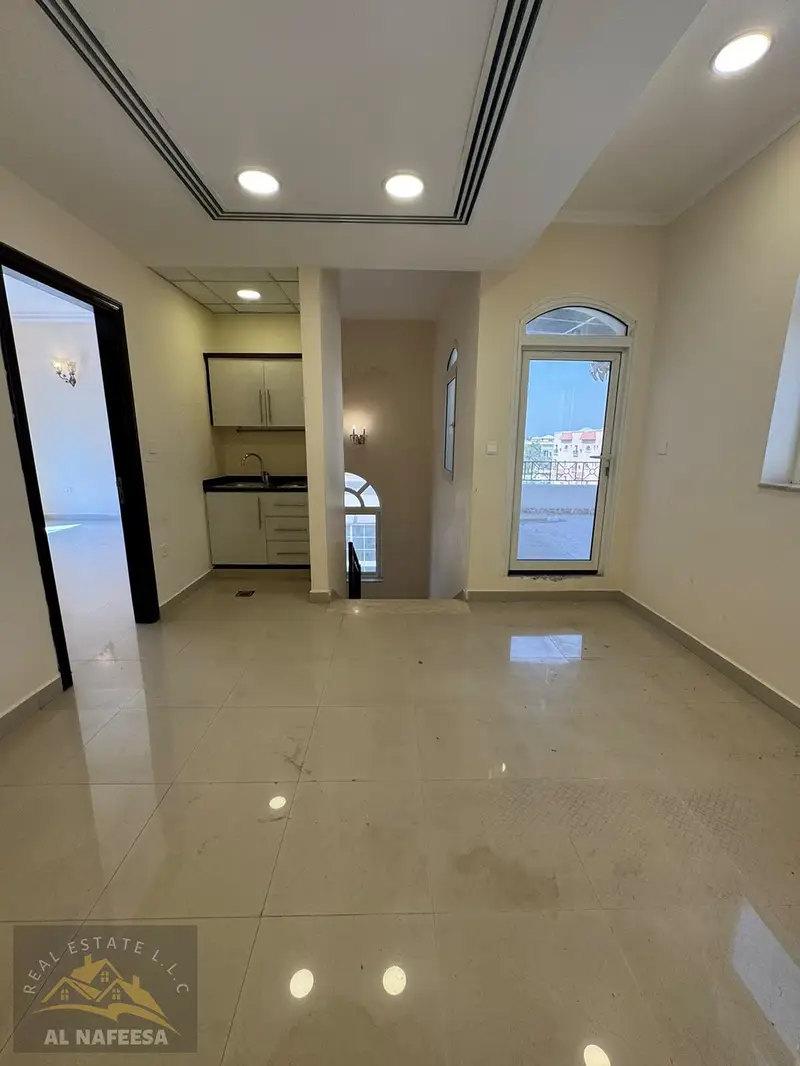 4BR Villa | All Master Bedrooms | TV Lounge | 2 Balconies