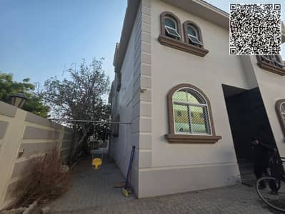 4 Schlafzimmer Villa zum Miete in Al Fayha, Sharjah - 1000038289. jpg 4 Schlafzimmer Villa zum Miete in Al Fayha, Sharjah - 1000038289. jpg