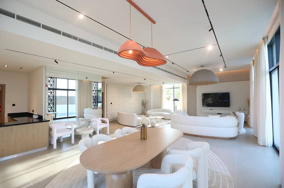 2 2. jpg