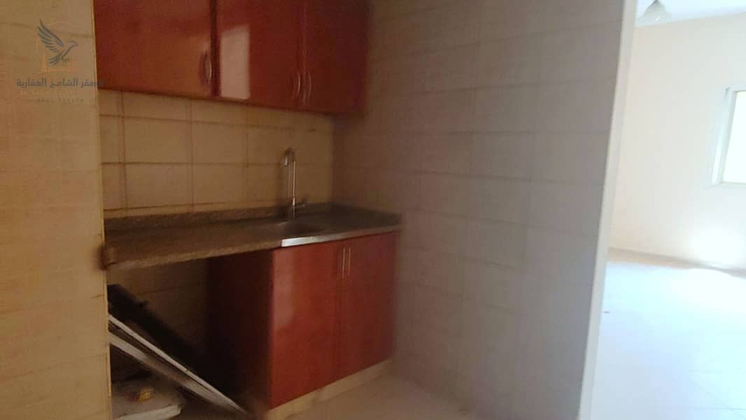 9 apartment-for-rent-1-bedroom-almwyhat3-ajman-property-08. jpg