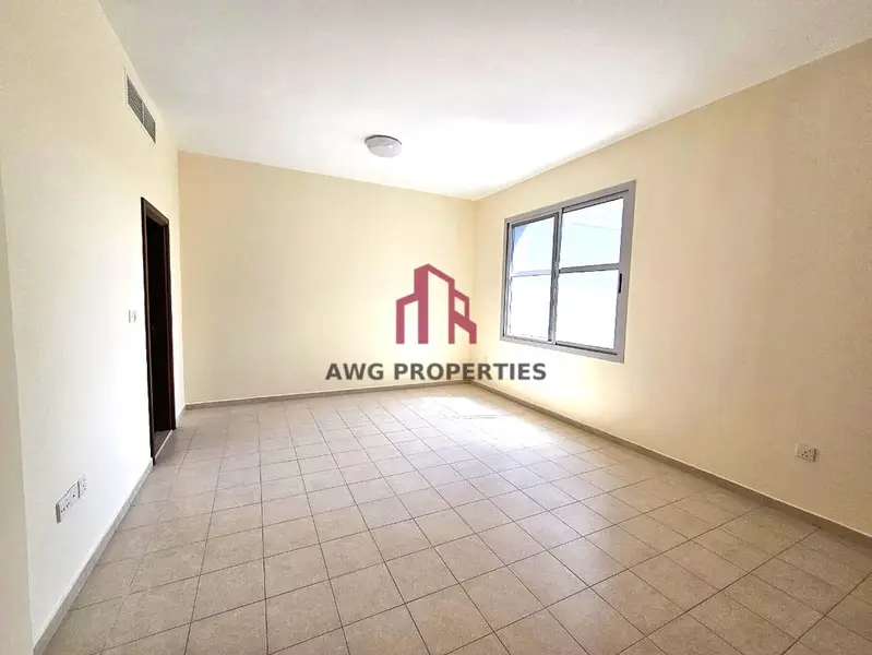 Unfurnished | Vacant | All En-Suite