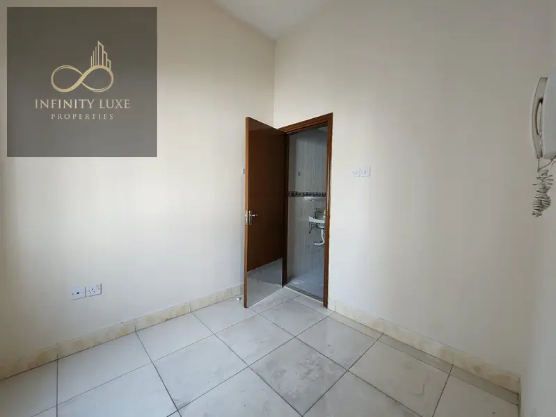 Exceptional 5BR Villa | Huge Majlis | 2BR Service Quarters | Prime Al Warqa | AED 290K