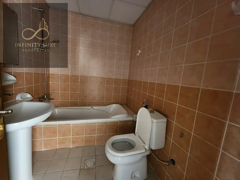 Exceptional 5BR Villa | Huge Majlis | 2BR Service Quarters | Prime Al Warqa | AED 290K