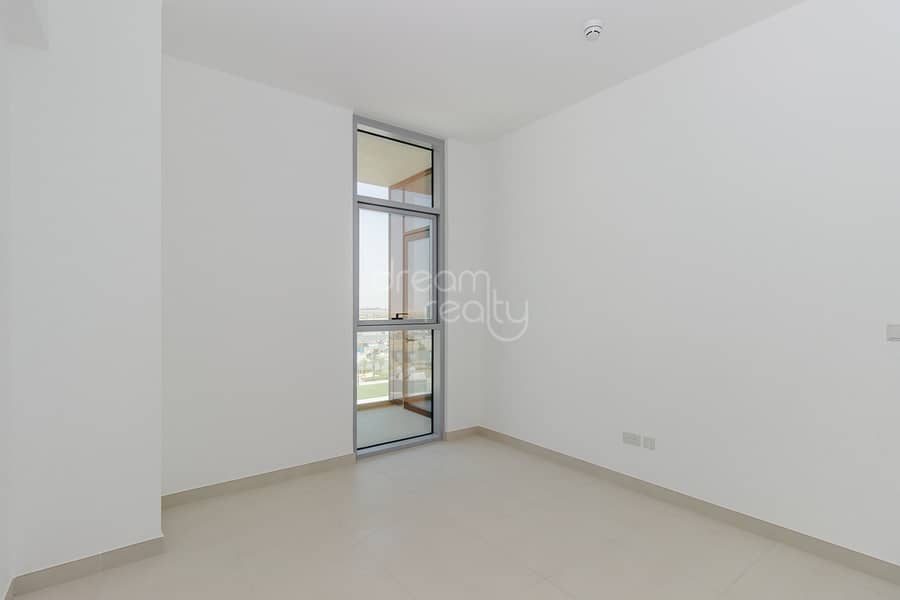 7 DR - Dubai South - The Pulse Boulevard B8 - 308 2BR WB (9 of 20). jpg