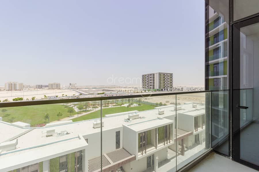 14 DR - Dubai South - The Pulse Boulevard B8 - 308 2BR WB (17 of 20). jpg