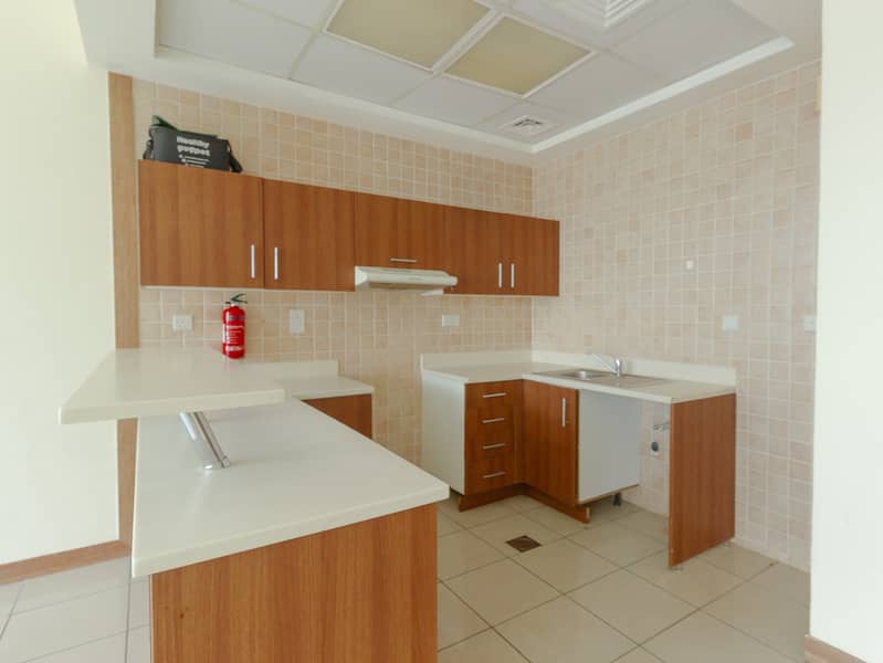 6 Dubai Marina - Sulafa Tower - 1704 - 1BR WoB - Sajitha-9. jpg