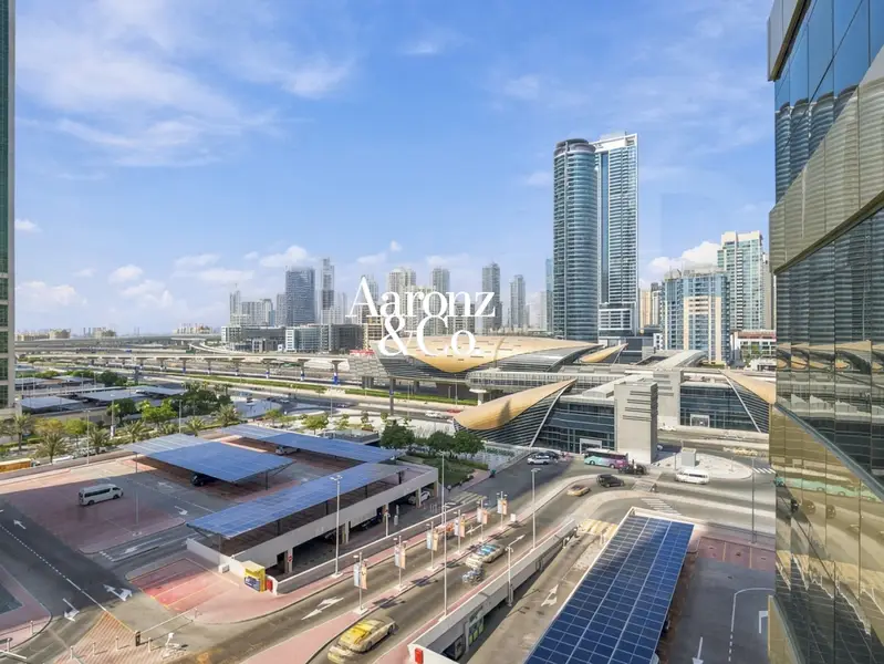 Vacant | Next to DMCC metro | Balcony | Low Floor