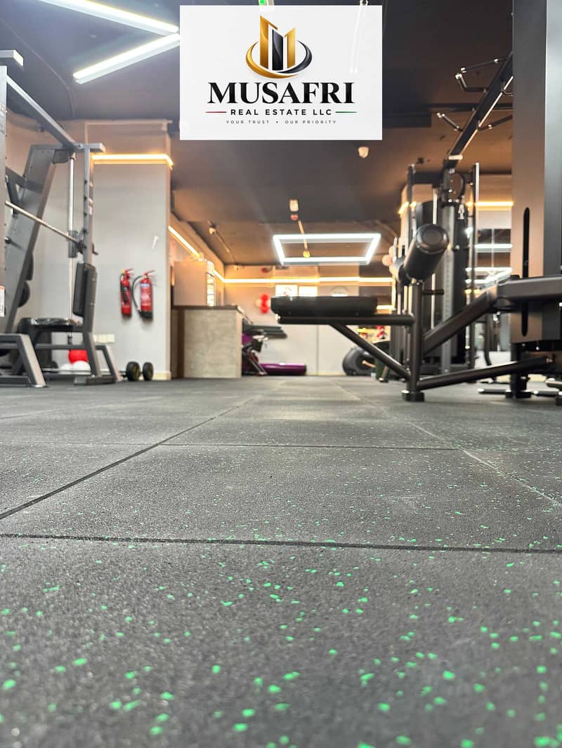 8 128049. jpg