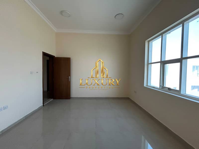 17 6 BR VILLA AVAILABLE WITH 3 MASTER ROOMS | WITH MAJLIS ALONG BIG AREA