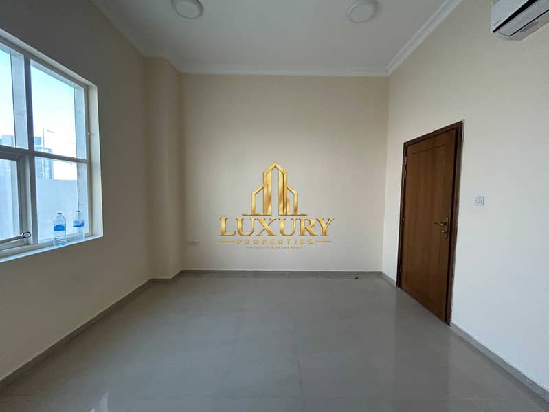 18 6 BR VILLA AVAILABLE WITH 3 MASTER ROOMS | WITH MAJLIS ALONG BIG AREA