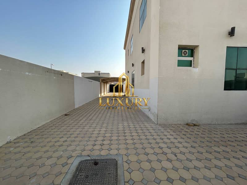 24 6 BR VILLA AVAILABLE WITH 3 MASTER ROOMS | WITH MAJLIS ALONG BIG AREA