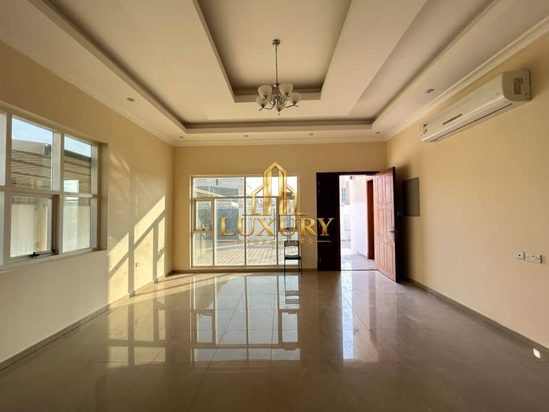 29 6 BR VILLA AVAILABLE WITH 3 MASTER ROOMS | WITH MAJLIS ALONG BIG AREA