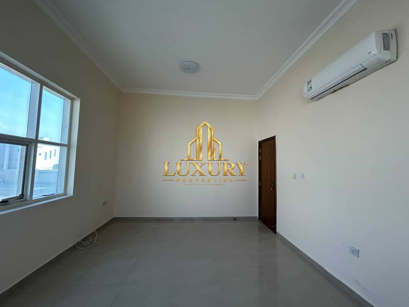 30 6 BR VILLA AVAILABLE WITH 3 MASTER ROOMS | WITH MAJLIS ALONG BIG AREA