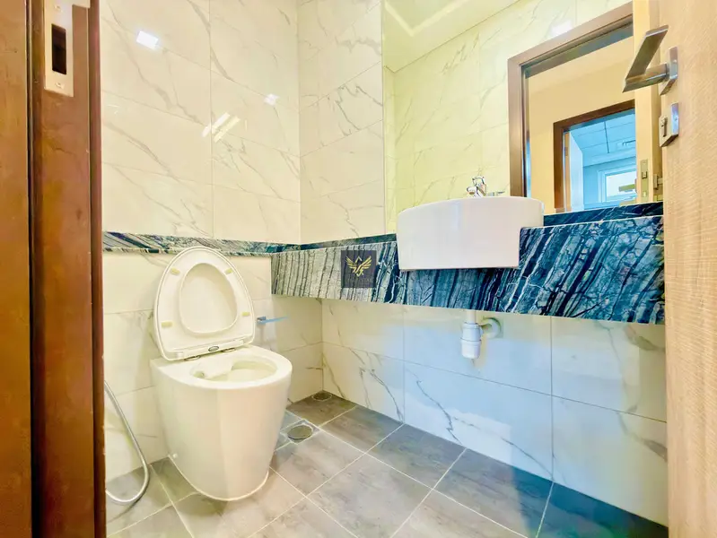CLOSE TO LAMER BEACH | MODERN 2 BEDROOM IN JUMEIRAH 1