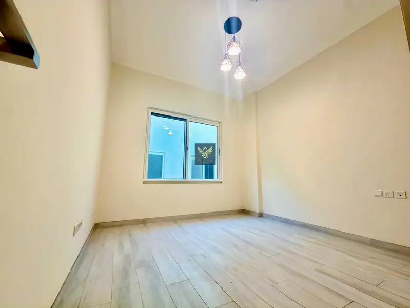 CLOSE TO LAMER BEACH | MODERN 2 BEDROOM IN JUMEIRAH 1