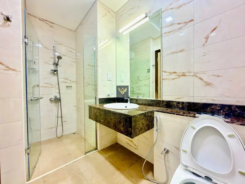 CLOSE TO LAMER BEACH | MODERN 2 BEDROOM IN JUMEIRAH 1