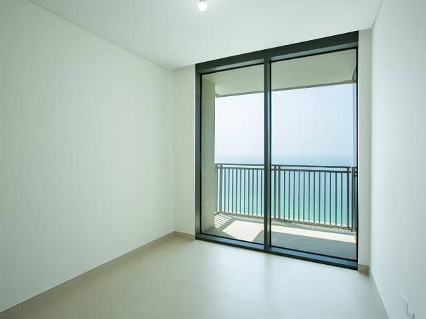 Available I Unfurnished I Perfect View