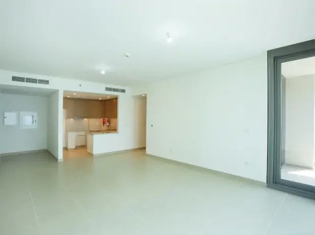 Available I Unfurnished I Perfect View