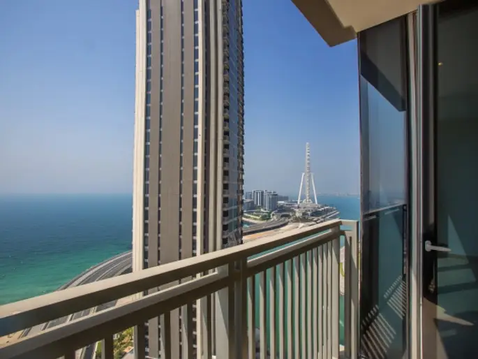 Available I Unfurnished I Perfect View