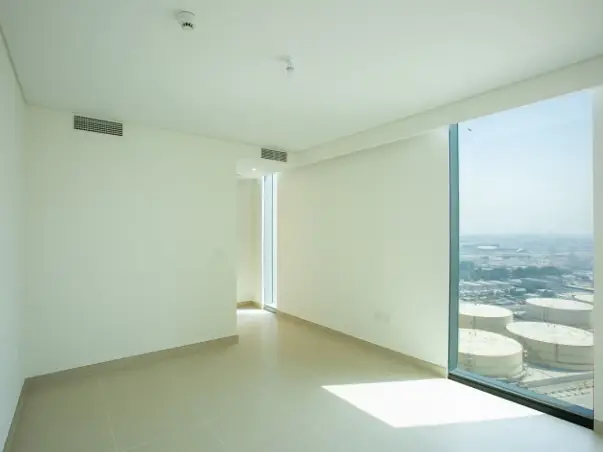 Available I Unfurnished I Perfect View