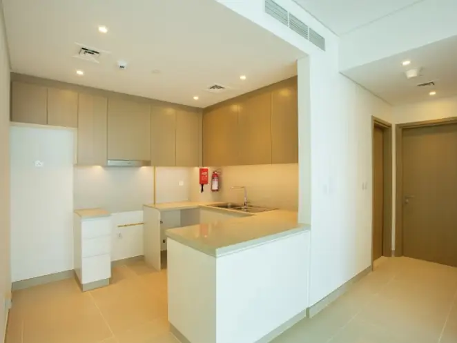 Available I Unfurnished I Perfect View