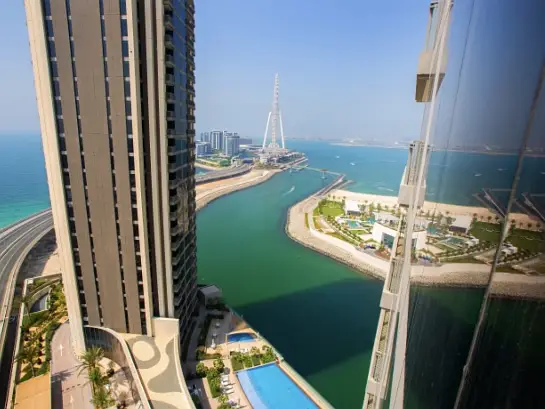 Available I Unfurnished I Perfect View