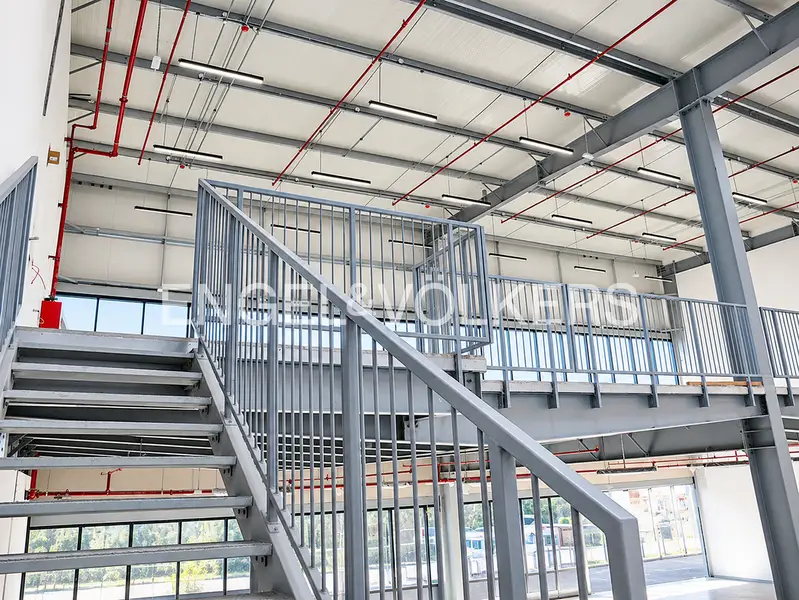 Modern Warehouse | Mezzanine | High Power