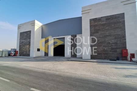 Warehouse for Rent in Al Sajaa Industrial, Sharjah - Furnished 4000 sqft Warehouse in Al Sajaa Warehouse for Rent in Al Sajaa Industrial, Sharjah - Furnished 4000 sqft Warehouse in Al Sajaa