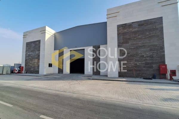 Furnished 4000 sqft Warehouse in Al Sajaa Furnished 4000 sqft Warehouse in Al Sajaa