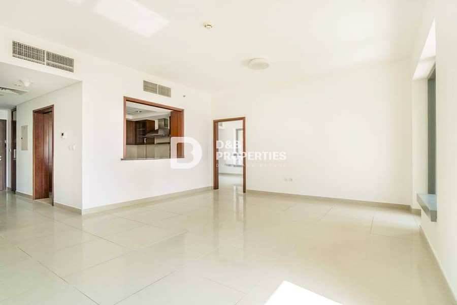 Unfurnished | Downtown View | Spacious Apartment