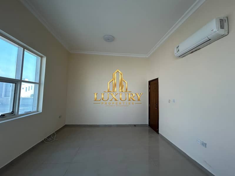 25 Spacious 6BHK Villa + Majlis | 6,000 Sq. Ft. | Private Parking | Hoshi