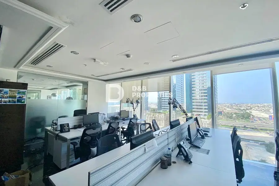 PRIME LOCATION | SPACIOUS | FURNISHED