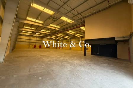 Warehouse te Huur in Dubai Investments Park (DIP), Dubai - Magazijn in Dubai Investments Park (DIP),Dubai Investments Park 1, 679000 AED - 16861660 Warehouse te Huur in Dubai Investments Park (DIP), Dubai - Magazijn in Dubai Investments Park (DIP),Dubai Investments Park 1, 679000 AED - 16861660