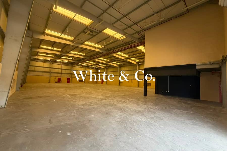 Magazijn in Dubai Investments Park (DIP),Dubai Investments Park 1, 679000 AED - 16861660 Magazijn in Dubai Investments Park (DIP),Dubai Investments Park 1, 679000 AED - 16861660