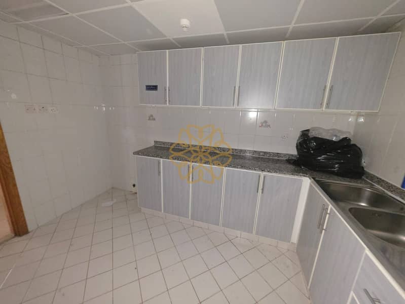 21 65349. jpg