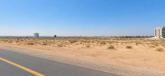 Plot for Sale in Athaib, Sharjah - صحراء مفتوحة بجوار المدينة. png