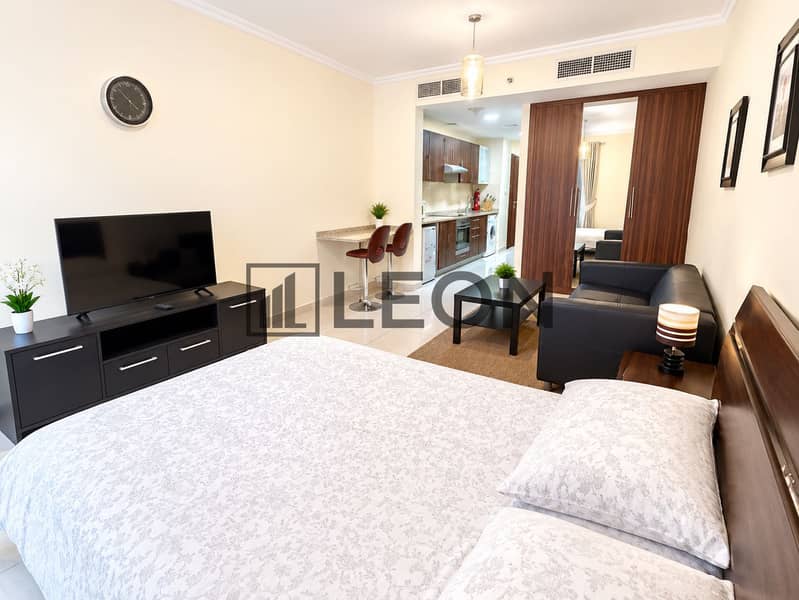 4 Cozy Modern Studio Apartment Interior. png