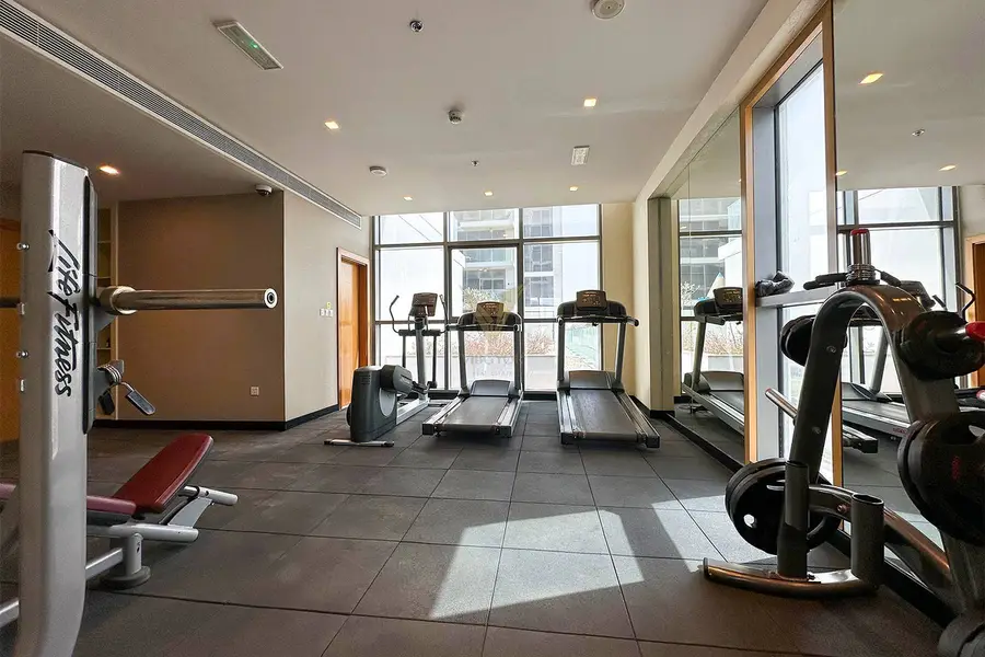 GOLF COMMUNITY | PRIME LOCATION | SPACIOUS 1BR