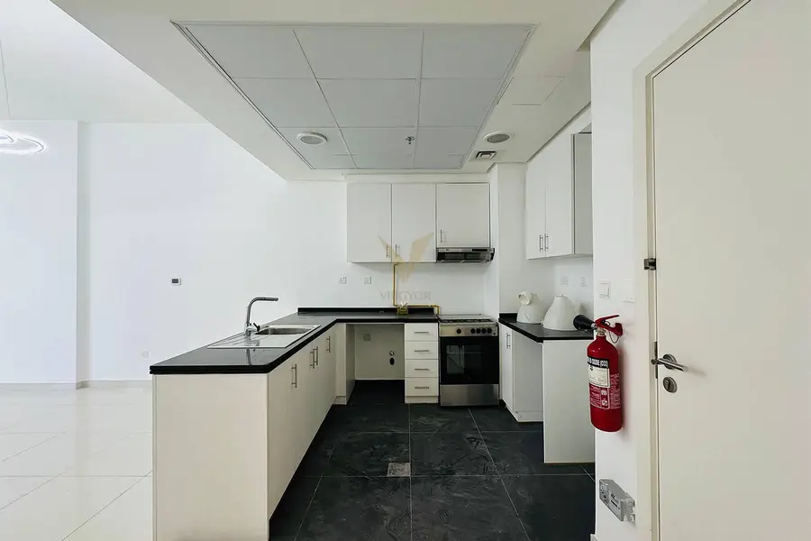 GOLF COMMUNITY | PRIME LOCATION | SPACIOUS 1BR