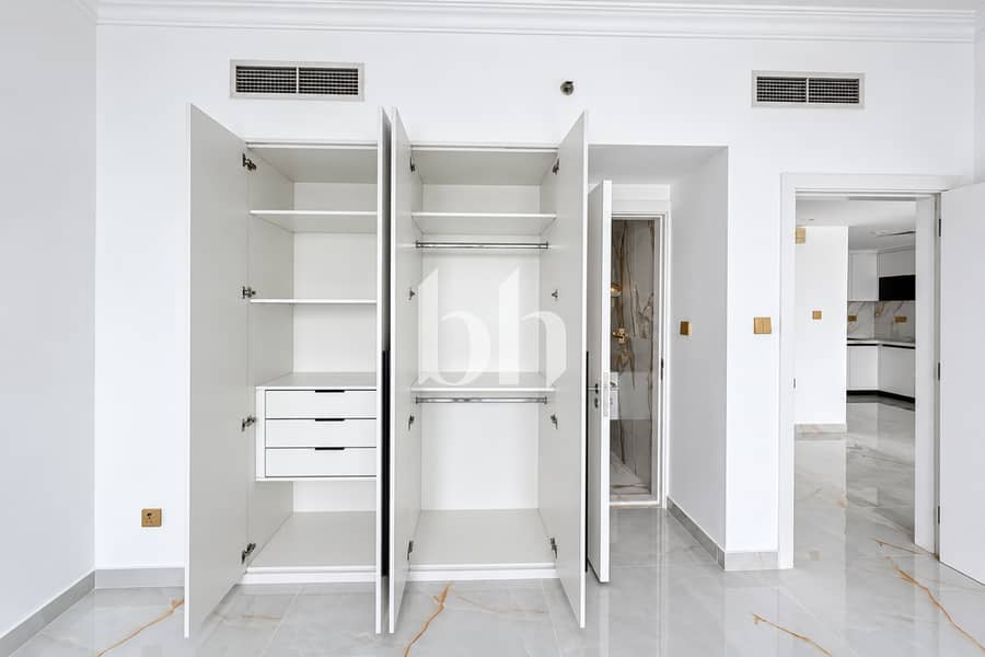 16 Image