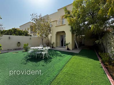 Townhouse de 2 chambres à à louer à The Springs, Dubai - Maison de ville à The Springs,The Springs 3, 2 chambres, 165000 AED - 15967029 Townhouse de 2 chambres à à louer à The Springs, Dubai - Maison de ville à The Springs,The Springs 3, 2 chambres, 165000 AED - 15967029