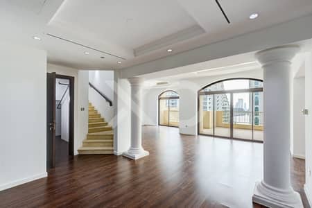 3 Bedroom Penthouse for Sale in Palm Jumeirah, Dubai - Vacant Now - Double Balcony - Keys with me