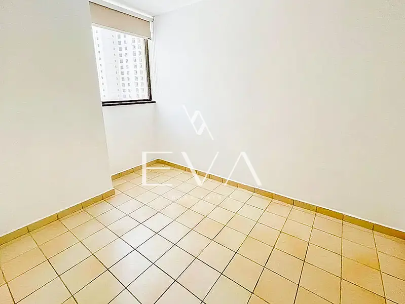 FULL MARINA VIEW | VACANT ON TRANSFER | EXPANSIVE