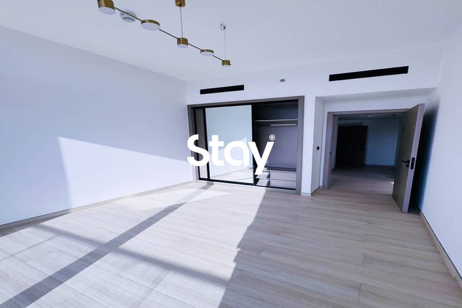 Bright 1 BHK | Spacious Layout | Great Location Bright 1 BHK | Spacious Layout | Great Location