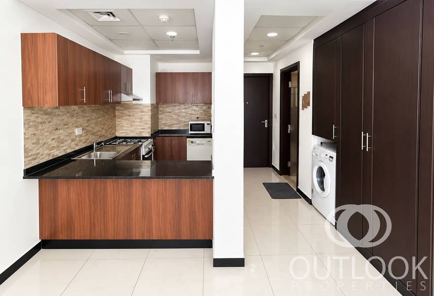6 Modern Apartment Kitchen and Hallway. png