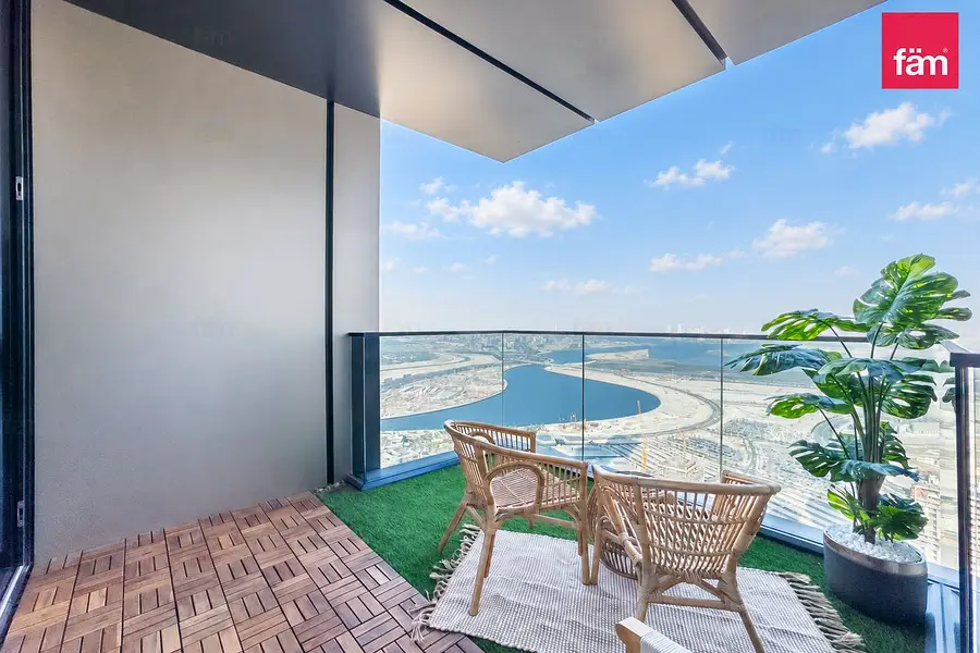 Big Layout| High Floor | Vacant | Fully Furnished