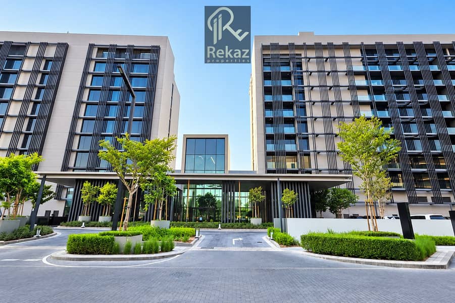 Symmetrical Modern Complex Entrance. png Symmetrical Modern Complex Entrance. png