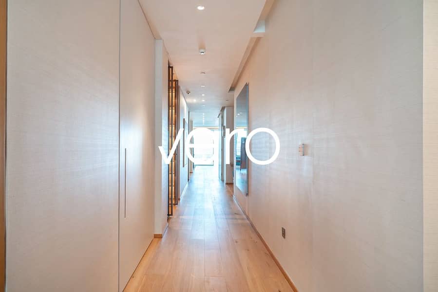 23 Photo 23