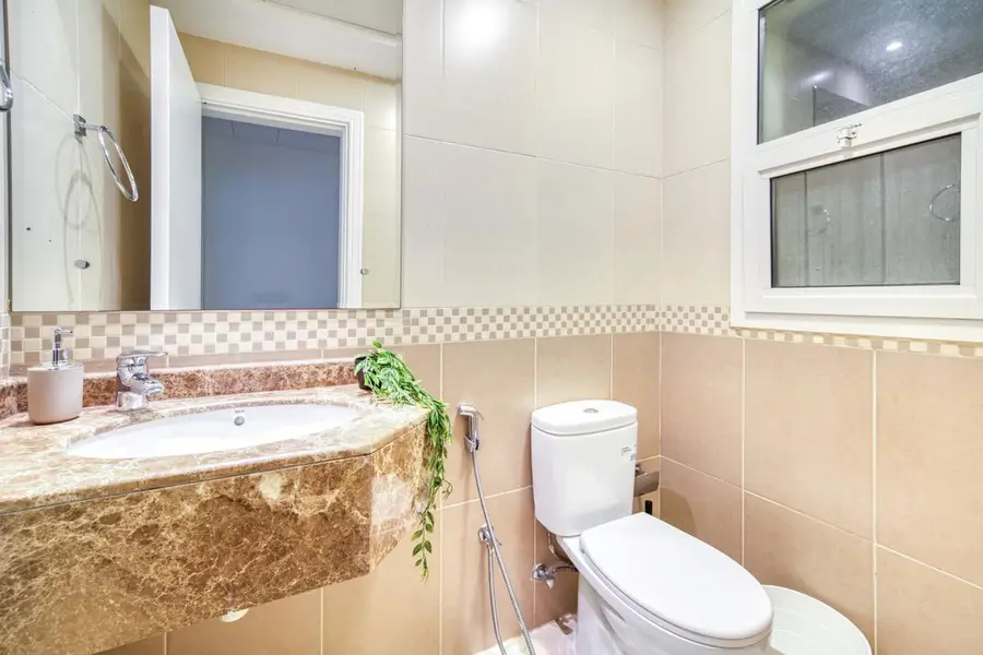 Prime Location|Residential Bldg|Strong Investment